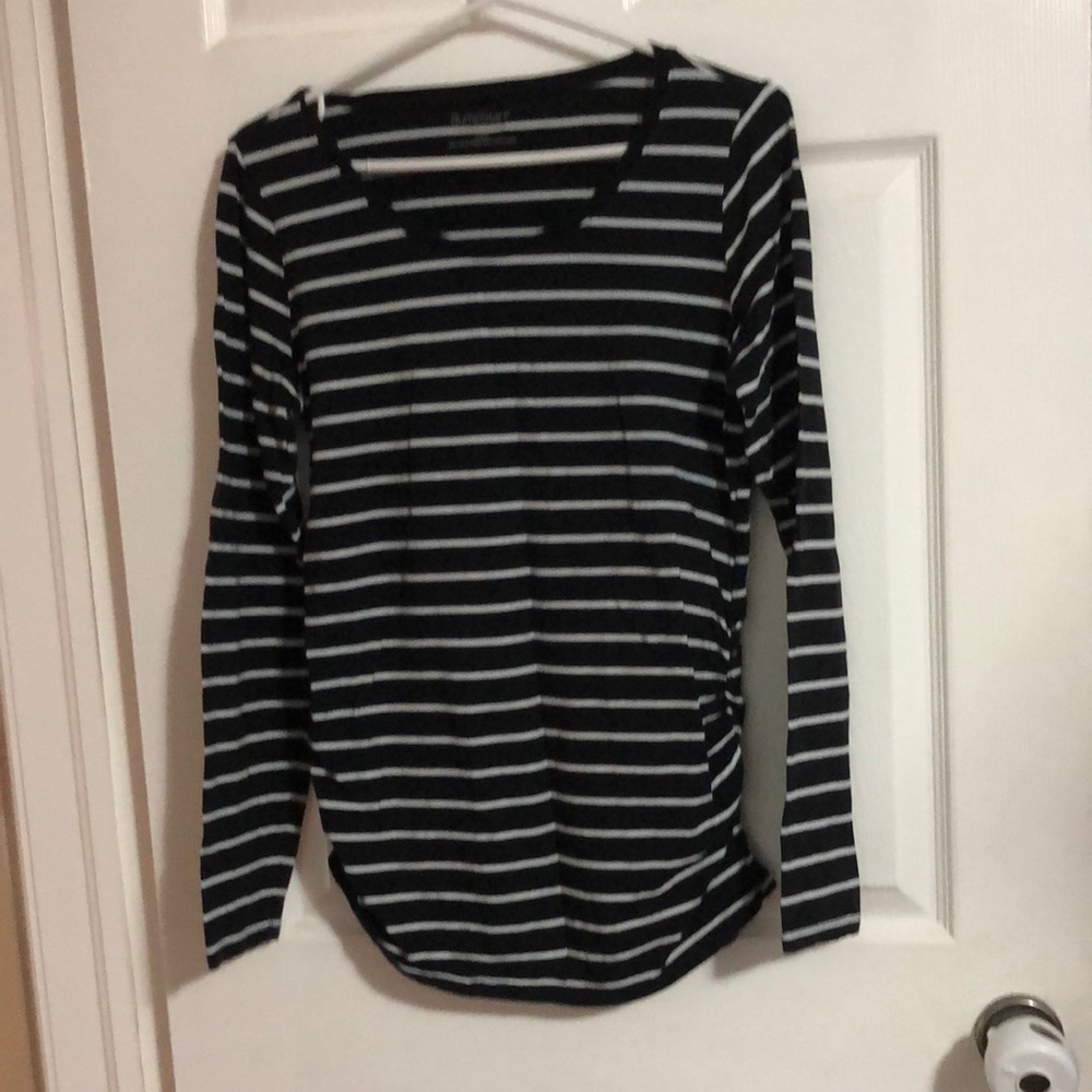 Maternity shirt
